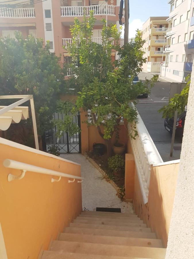 Beachfront Apartment With A Private Garden On The Ground Floor Moncófar Dış mekan fotoğraf
