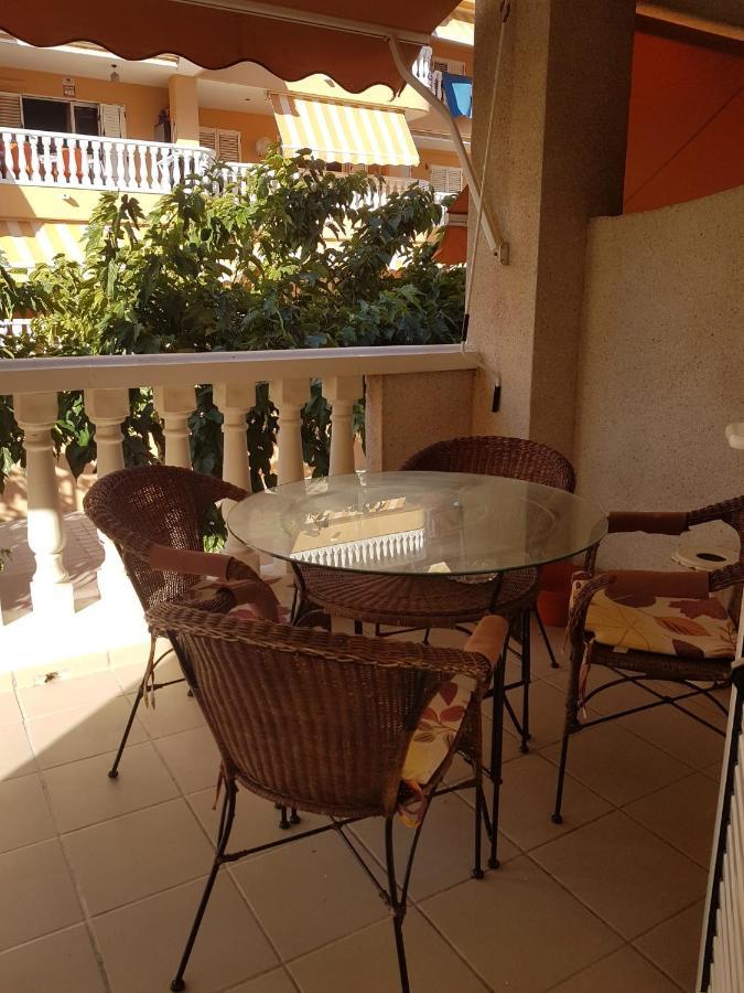 Beachfront Apartment With A Private Garden On The Ground Floor Moncófar Dış mekan fotoğraf